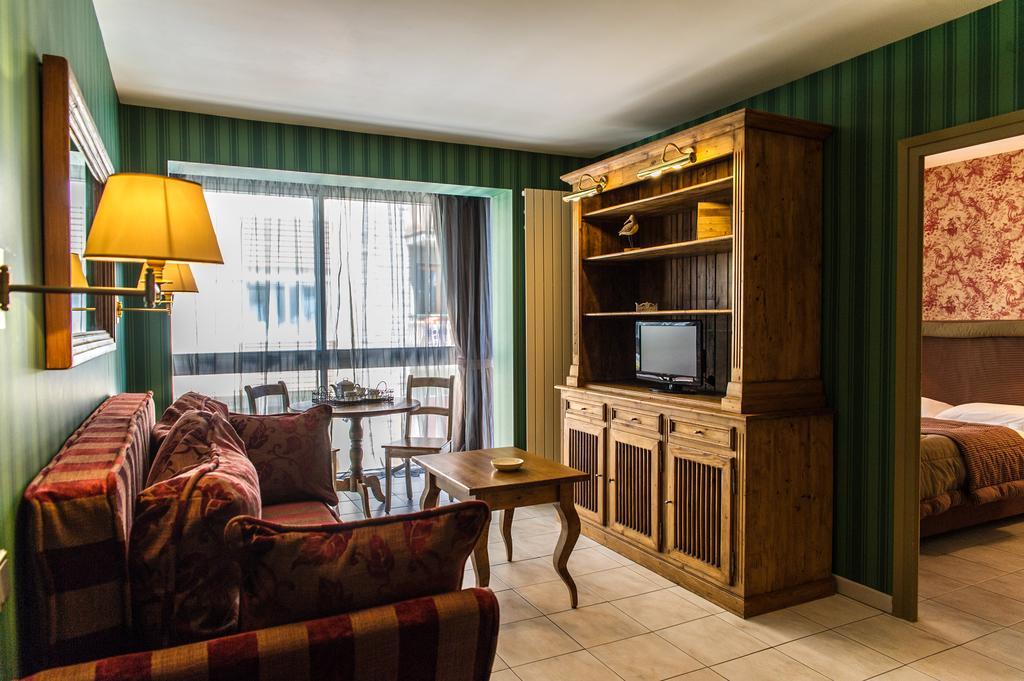 Le Clos De Marie Font Romeu Habitación foto